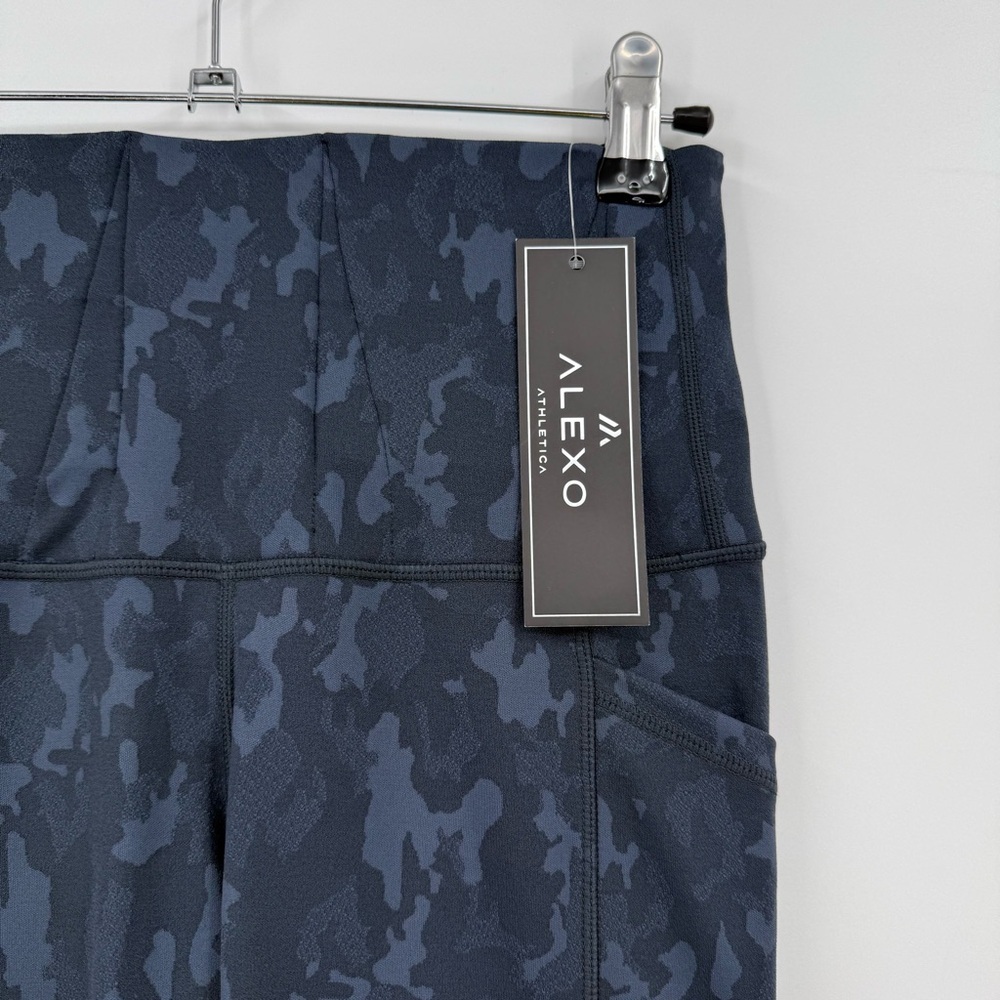 Alexo Athletica FACE FORWARD Camo Legging in Charcoal Size S - Picture 5 of 11